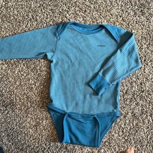 Patagonia infant capilene bodysuit/onesie